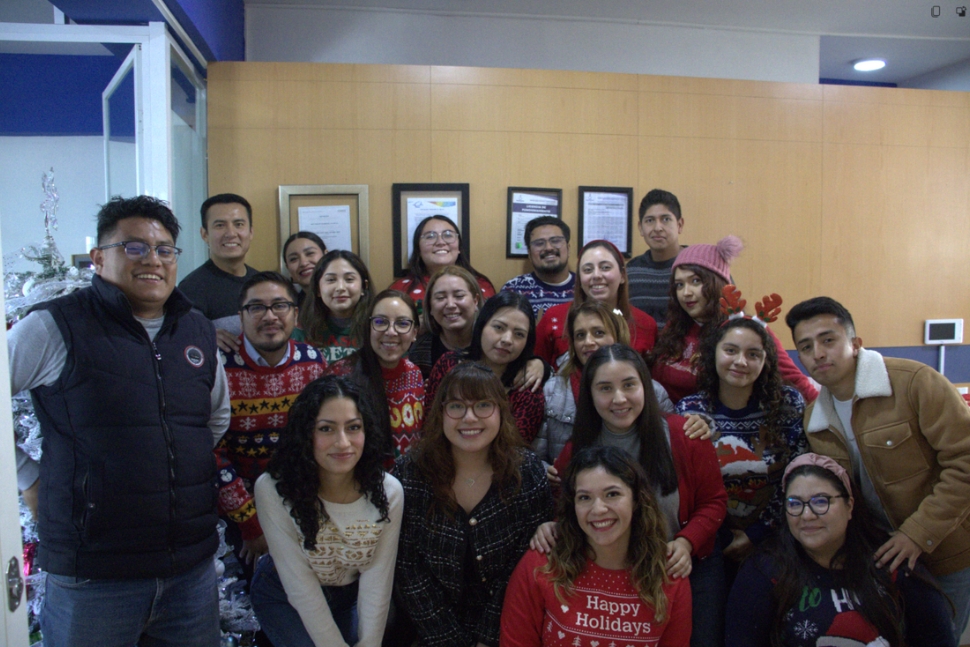 Galería de certificaciones y reconocimientos de First Quality Chemicals 3